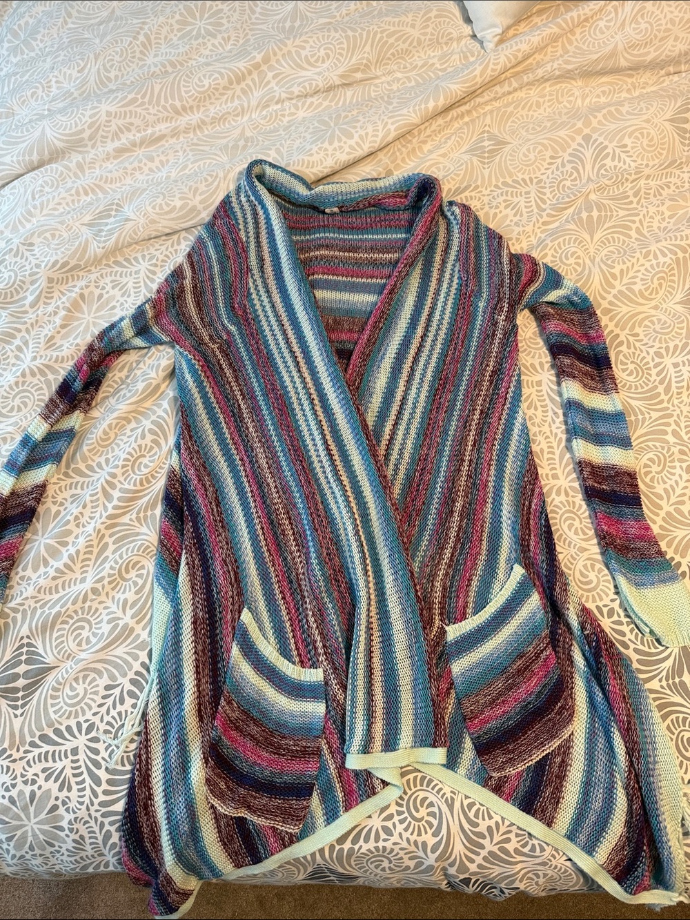 BIllabong Striped Open-Front Women’s Sweater Cardigan in Blue and Purple